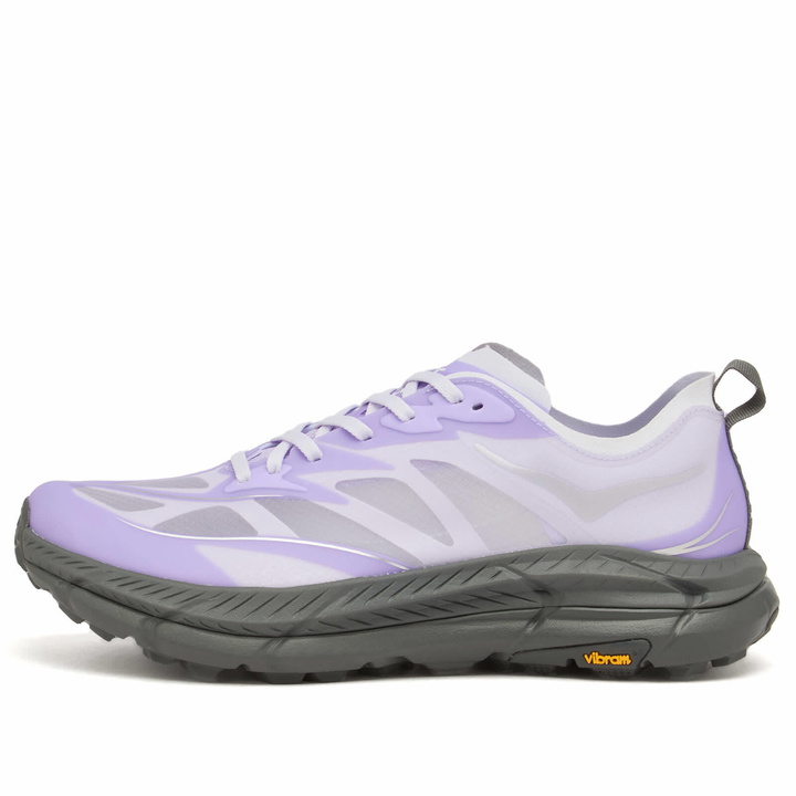 Photo: HOKA ONE ONE U Mafate Speed 4 Lite Sneaker in Starlight Glow/Aster Flower