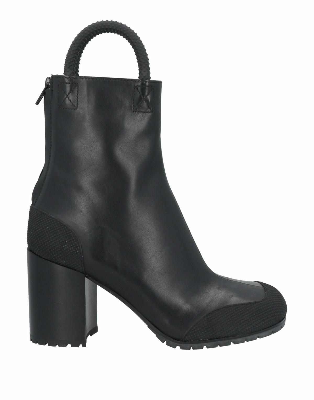 Random Identities Womens Ankle boots in Black