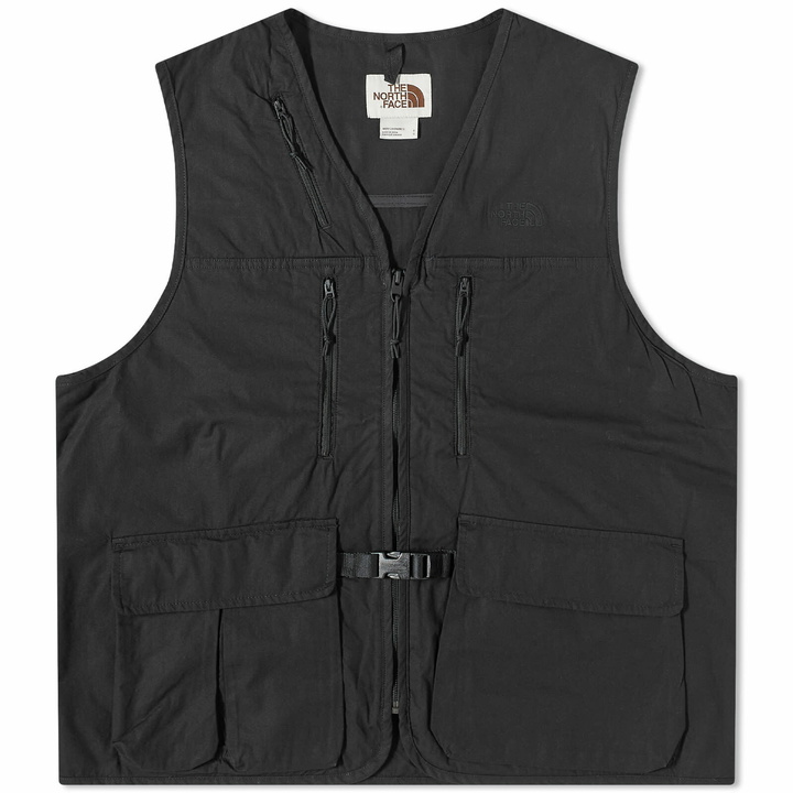 Photo: The North Face Men's M66 Utility Rain Vest in Tnf Black