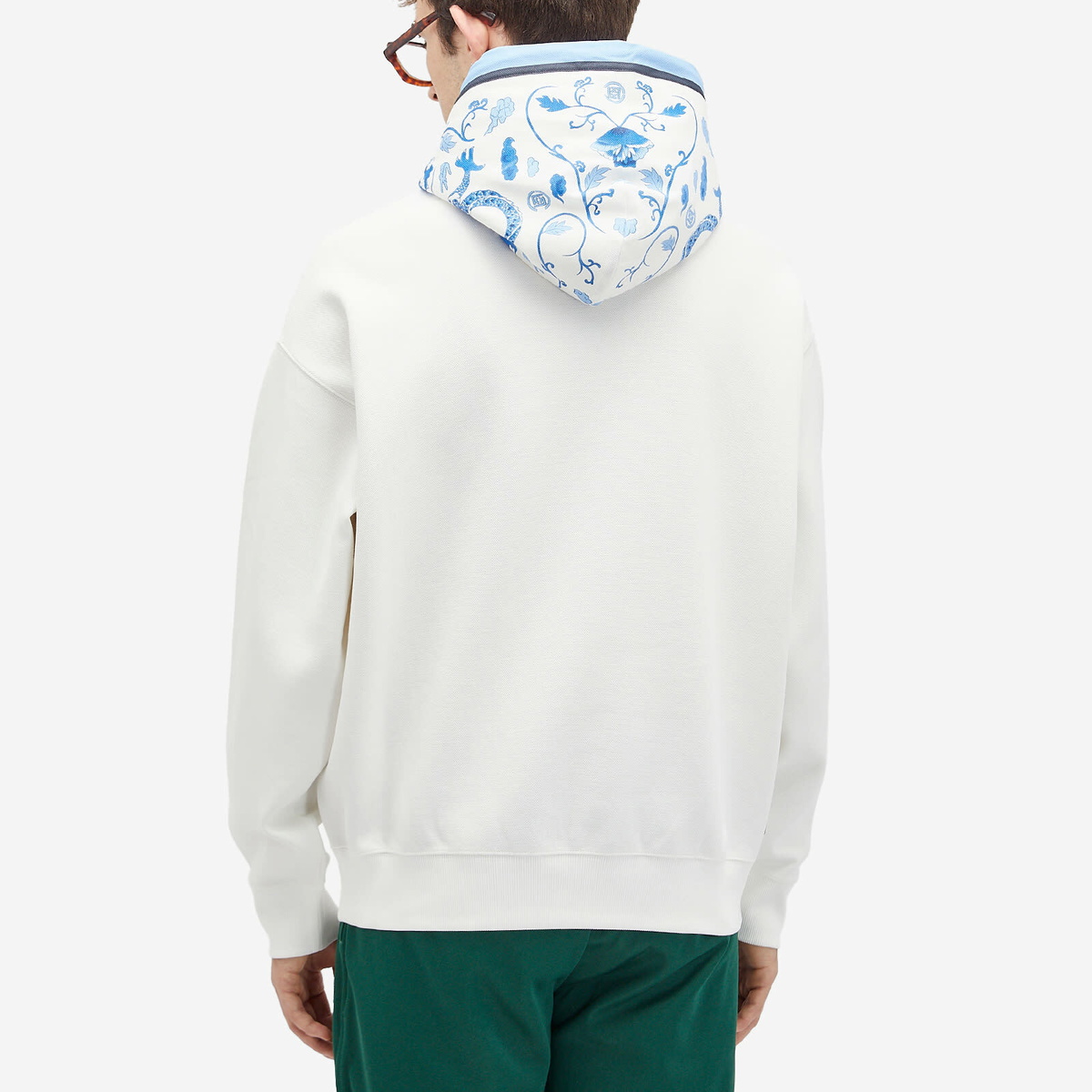 ★Lacoste x CLOT Logo Hoodie 関税込★ Lacoste Men's x CLOT Logo Hoodie in Flour/Cobalt Lacoste