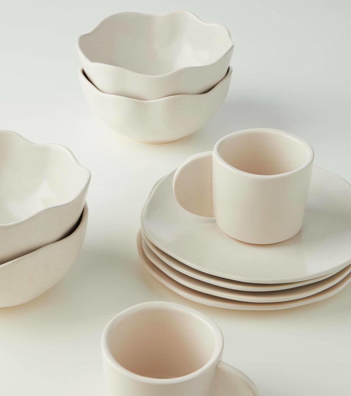 101 Copenhagen Native Breakfast set of 4 cups, bowls, and plates