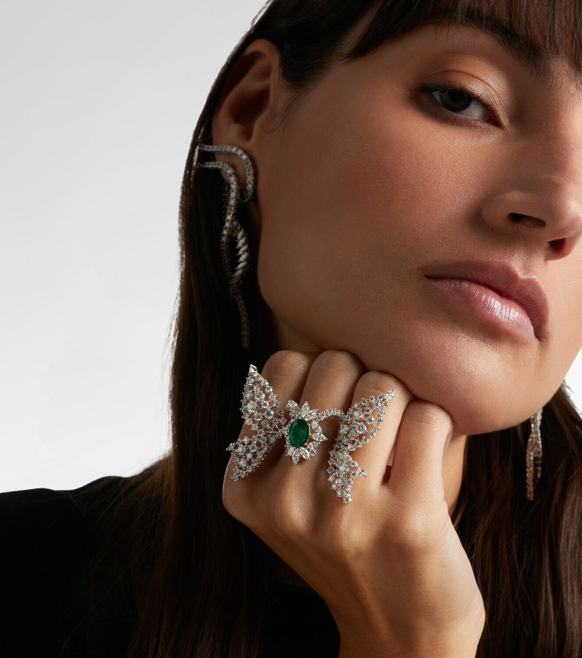 Yeprem Reign Supreme 18kt white gold ring with emerald and diamonds
