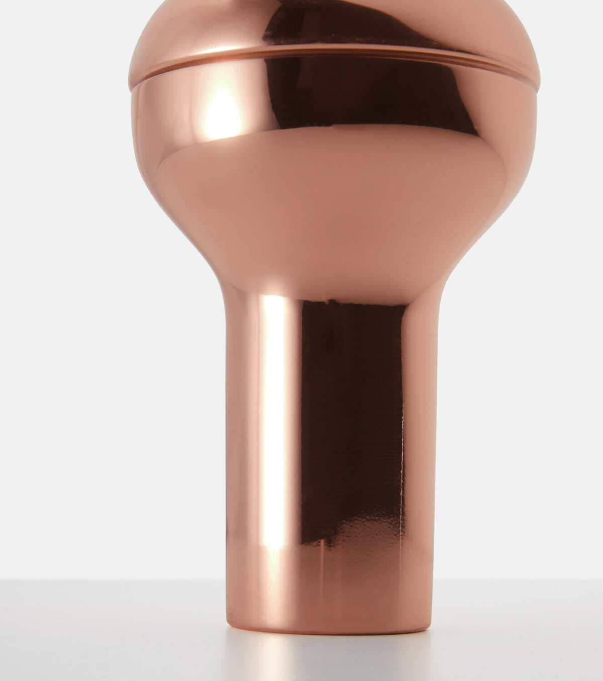 Tom Dixon - Plum cocktail shaker
