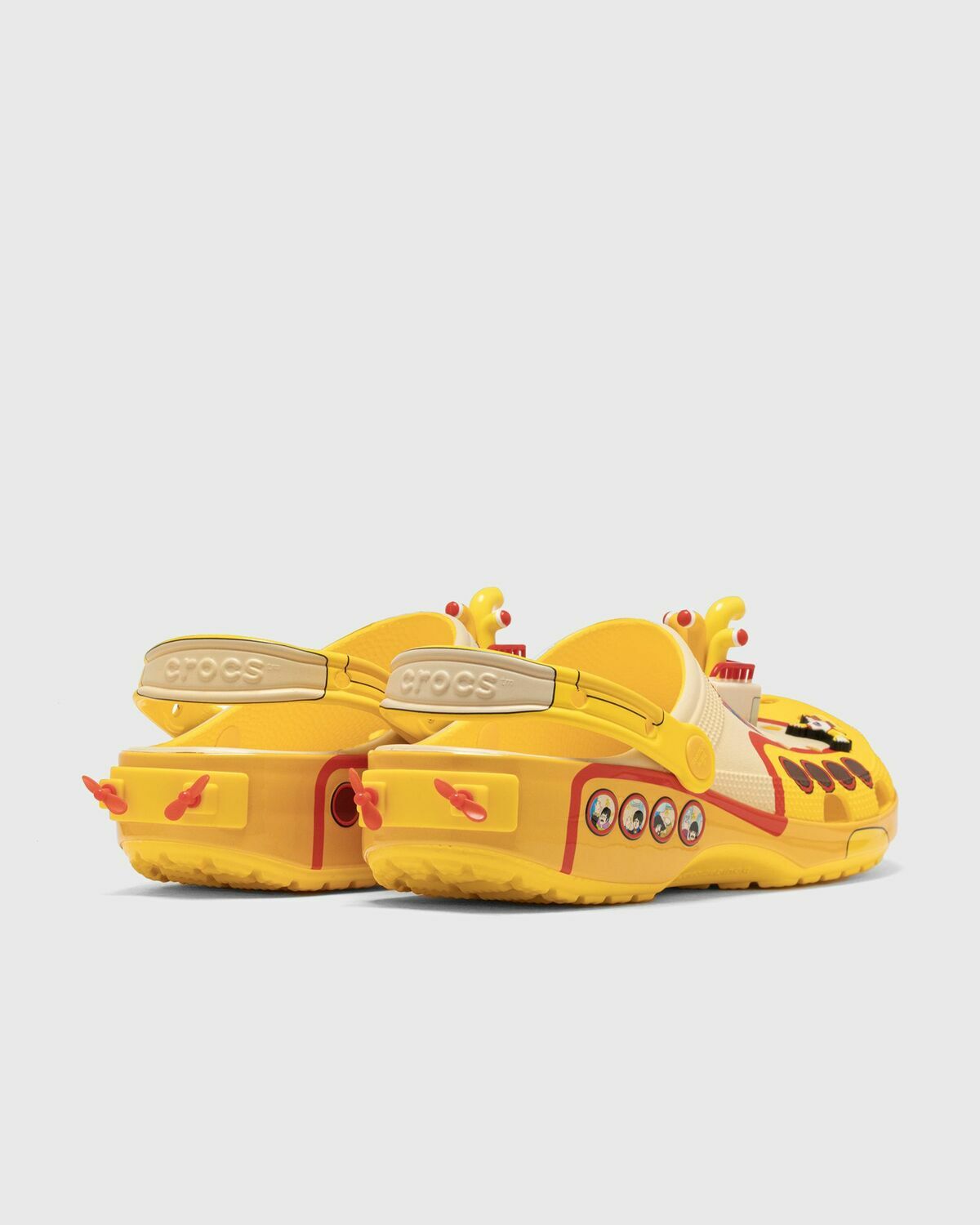 Crocs X Beatles Ylw Sb Cls Clg Mlt Green Mens Sandals & Slide