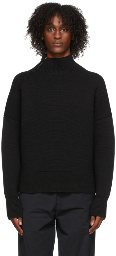 Photo: Jacquemus Black La Maille Jannu Turtleneck