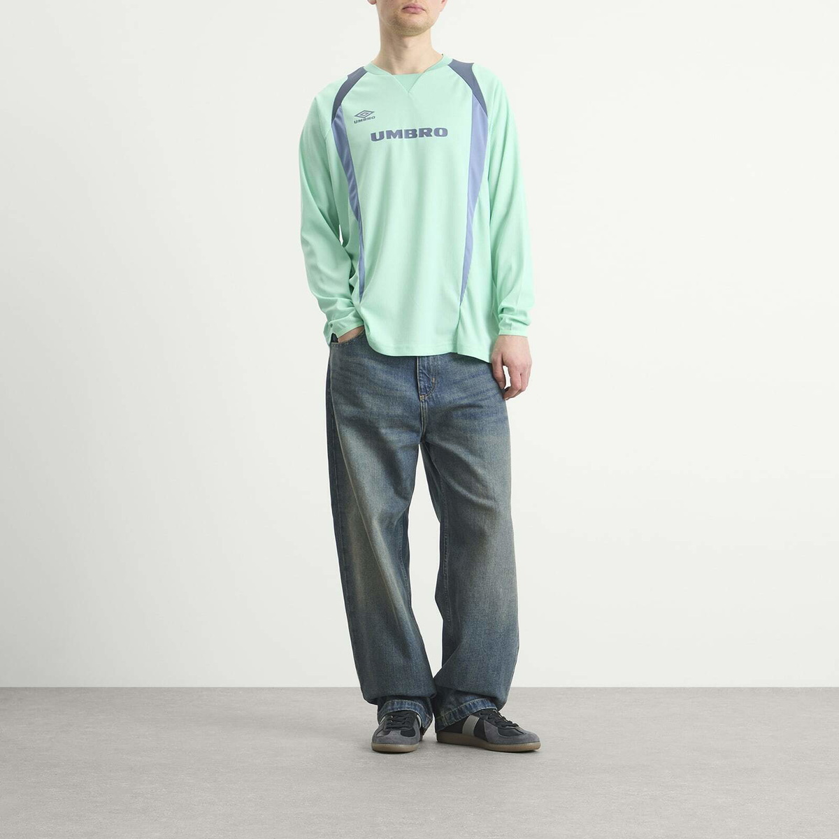 Umbro Men's Panelled Long Sleeve Jersey in Ocean Wave/Grisaille/Infinity
