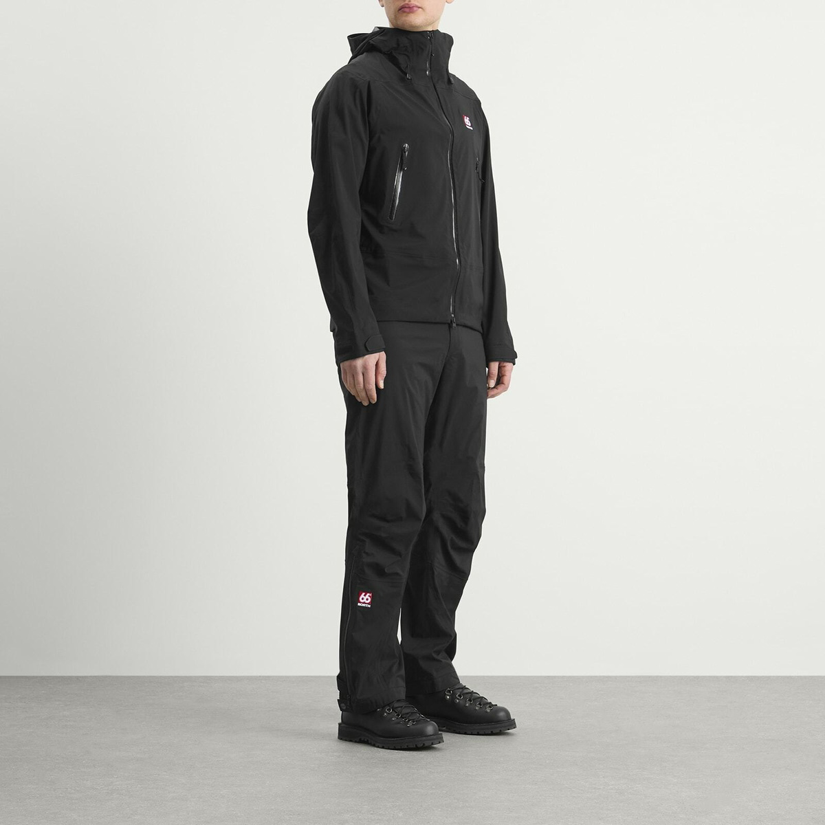 66° North Men's Snaefell Shell Jacket in Black