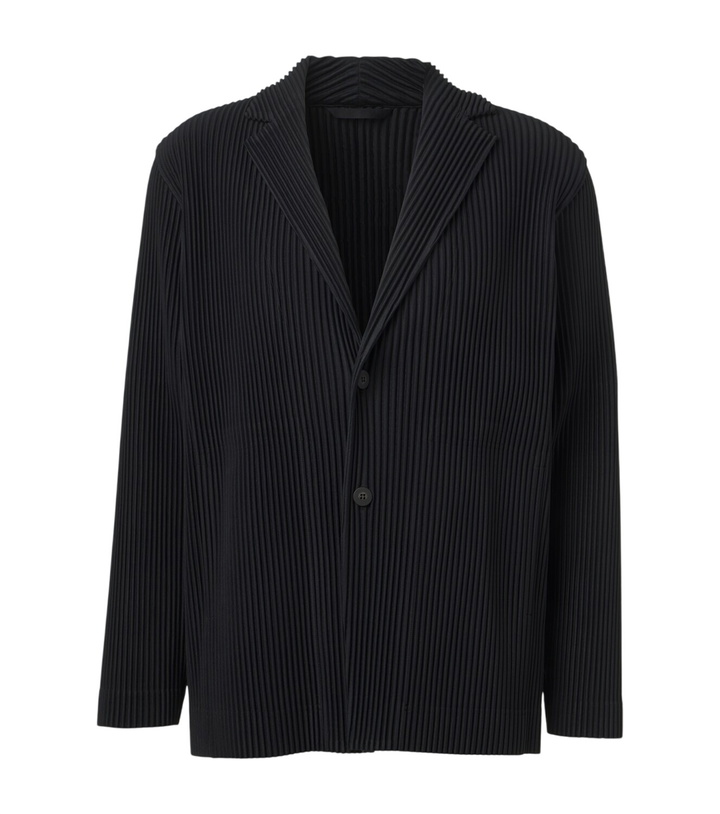 Photo: Homme Plissé Issey Miyake Basics pleated blazer
