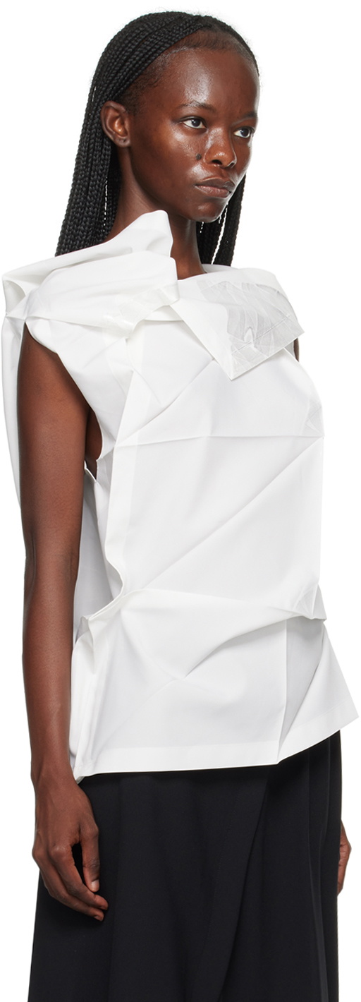 132 5. ISSEY MIYAKE White Standard Blouse