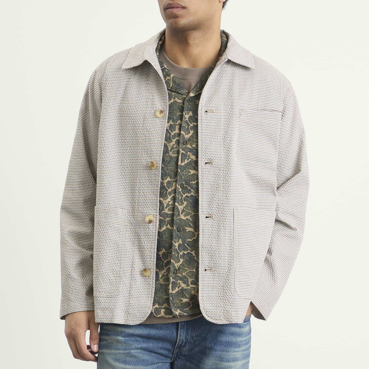 Kestin Men's Seersucker Huntly Jacket in Brown Mini Check