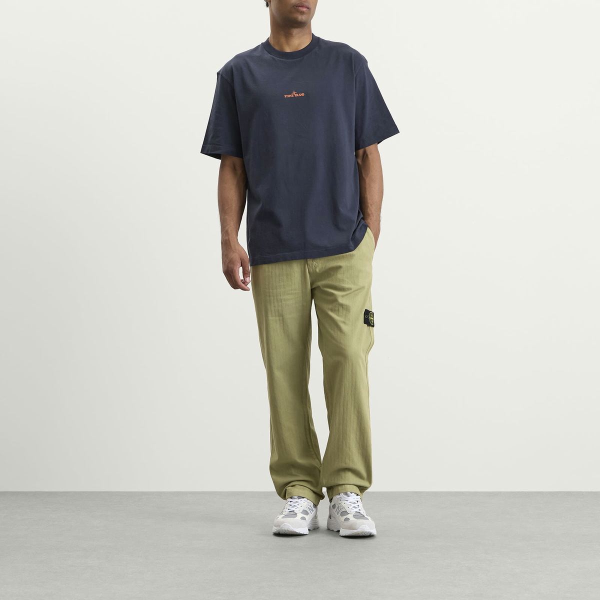 Stone Island Men's Cotton Herringbone Trousers in Laurel Green