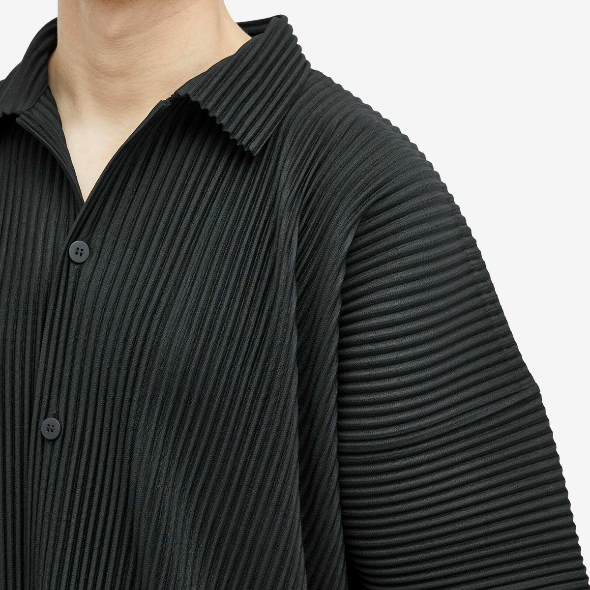 Homme Plissé Issey Miyake Men's Pleated Vacation Shirt in Homme Plissé Issey Miyake Men's Pleated Vacation Shirt in