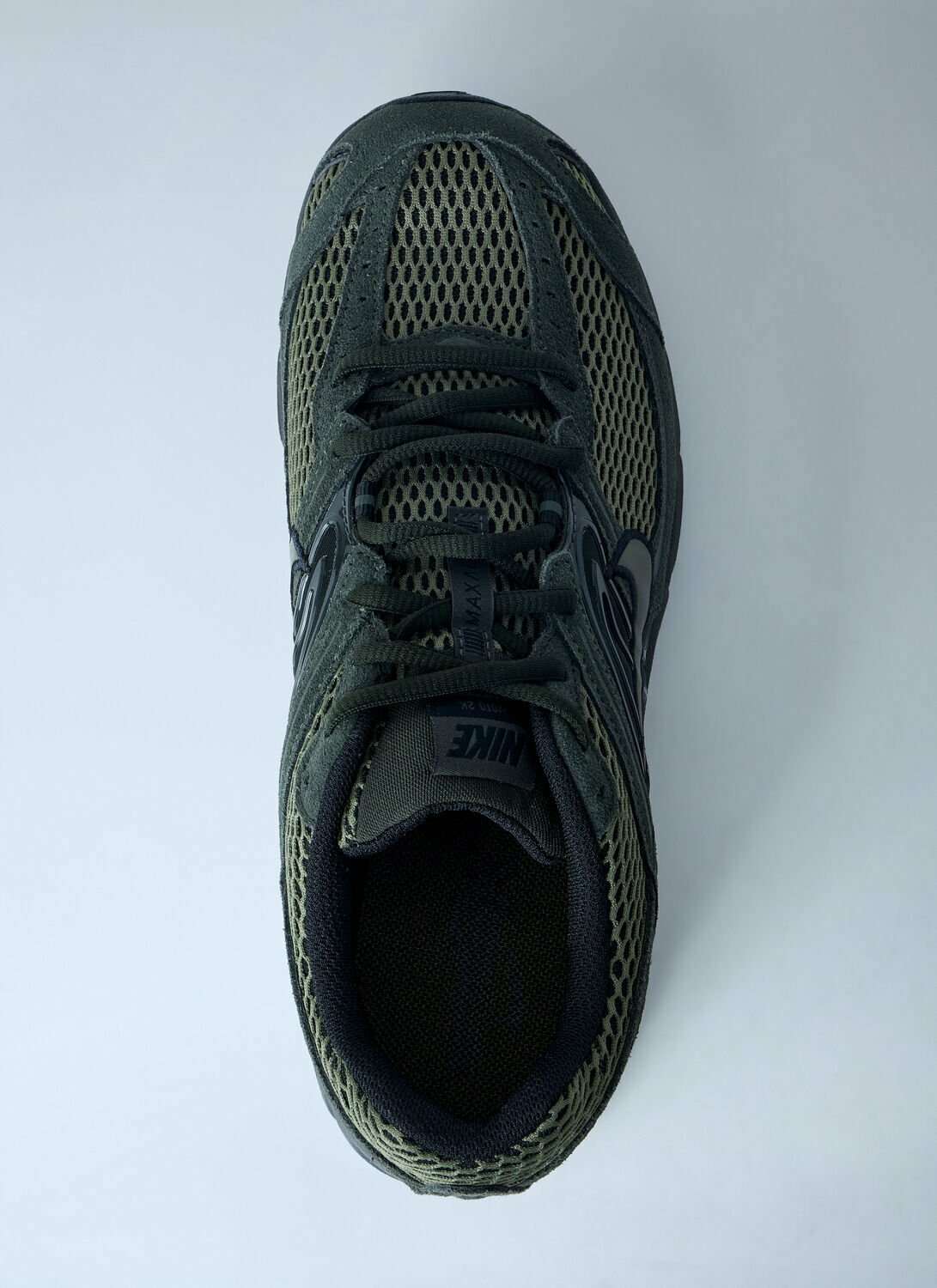 Nike Air Max Moto 2K Sneakers