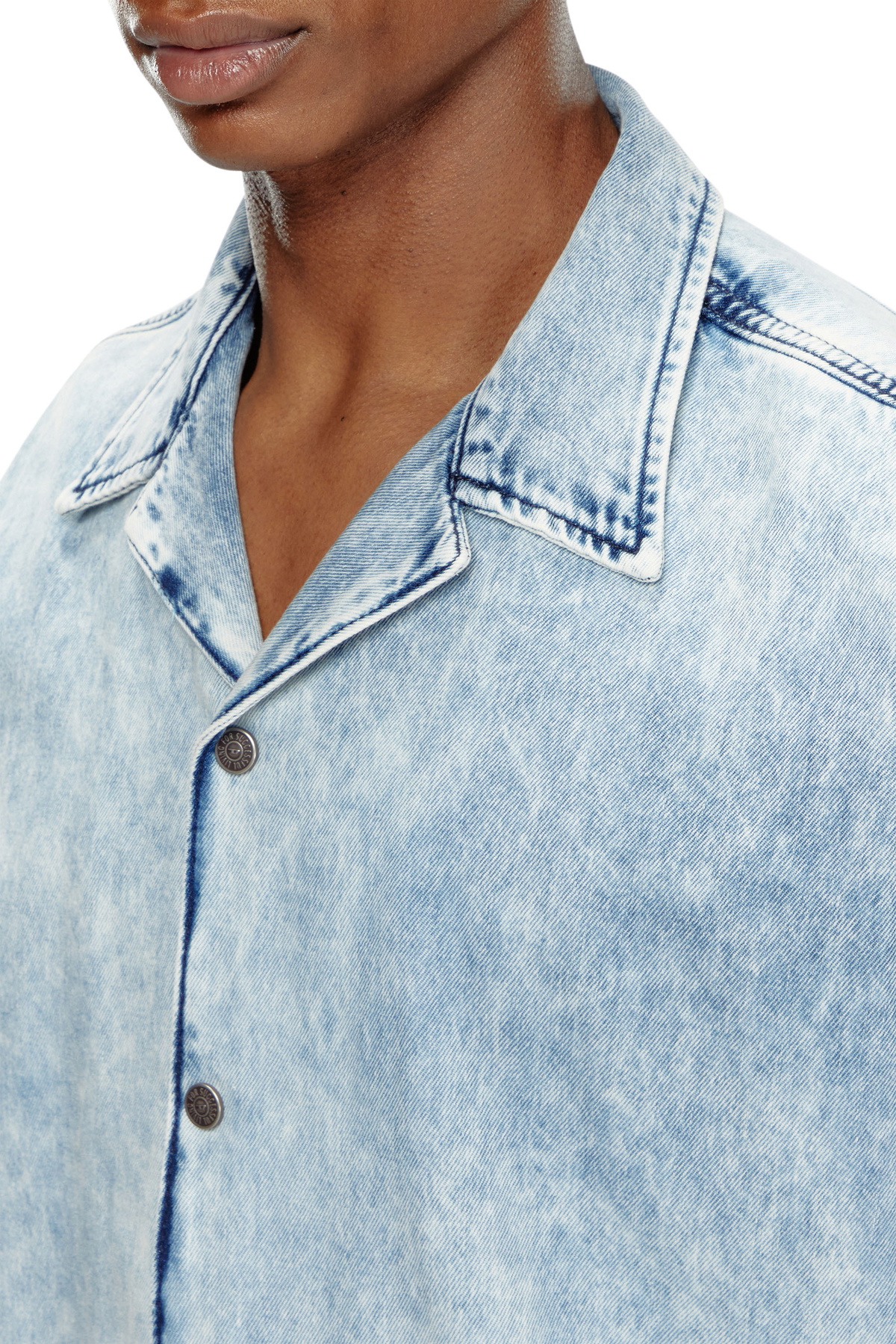 Diesel Denim bowling shirt with Oval D - Denim Shirts Mens in Blue 