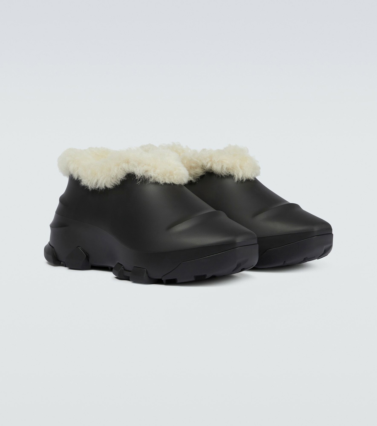 GIVENCHYMMW期Monumental Mallow shearling Givenchy - Monumental Mallow shearling-lined sneakers Givenchy