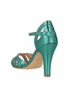 Dora Womens Sandals in Green