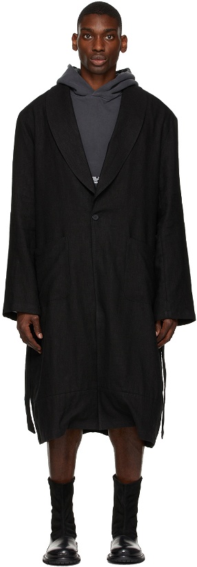 Photo: Mr. Saturday Black Linen 'Where Life Is Just A State Of Mind' Robe