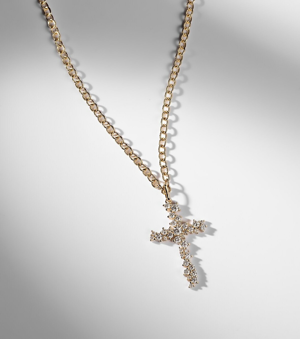 Sydney Evan 14kt gold (585/1000) pendant necklace with diamonds