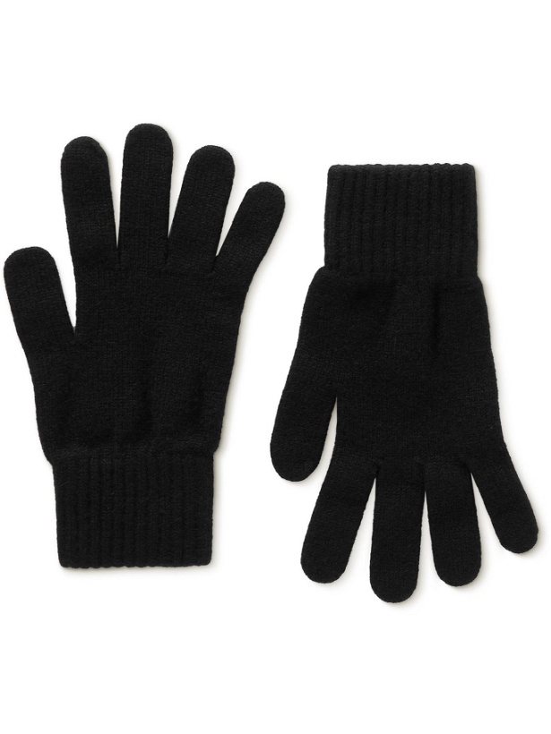 Photo: William Lockie - Cashmere Gloves