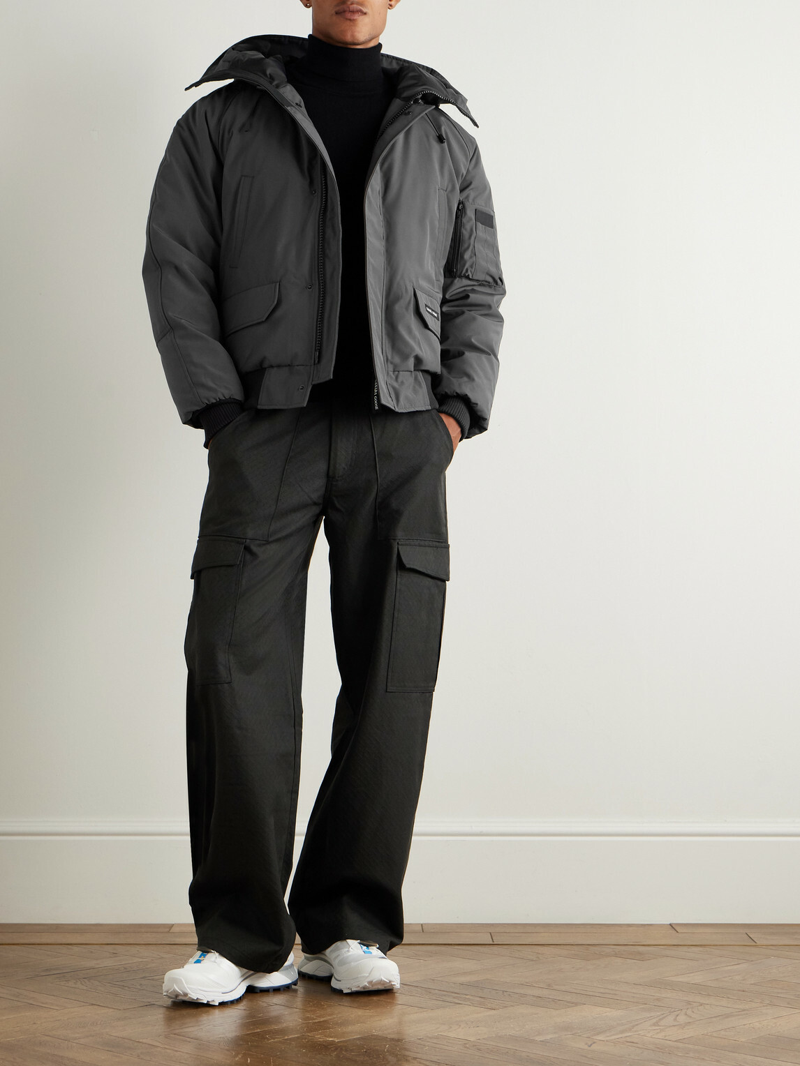 Canada Goose - Chilliwack Arctic Tech® Hooded Down Jacket - Gray