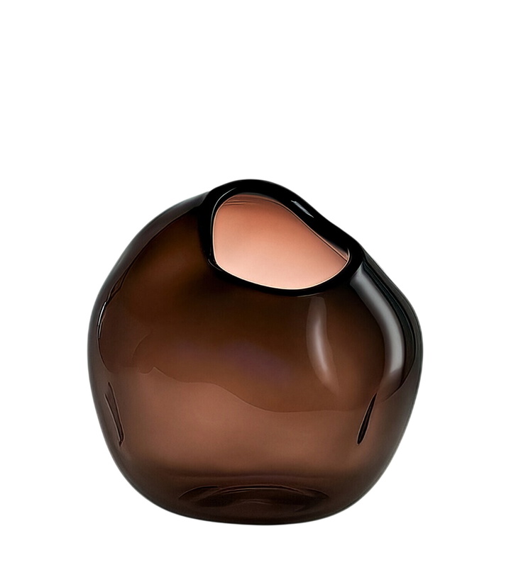 Photo: Alexa Lixfeld Komet glass vase