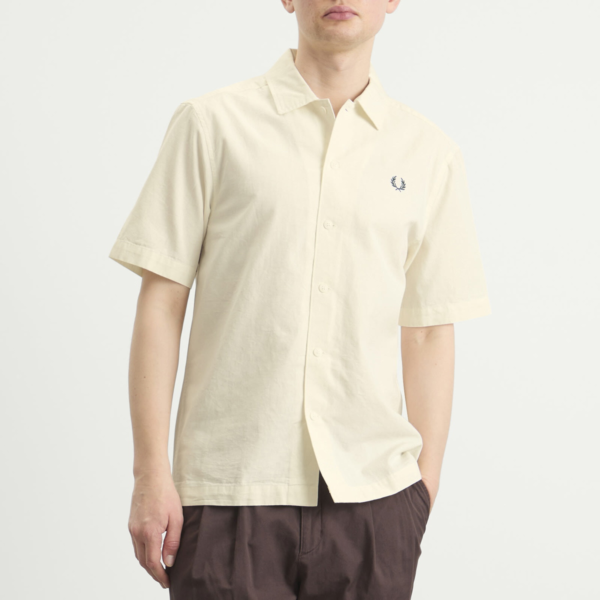 Fred Perry Men's Logo Shirt in Ecru