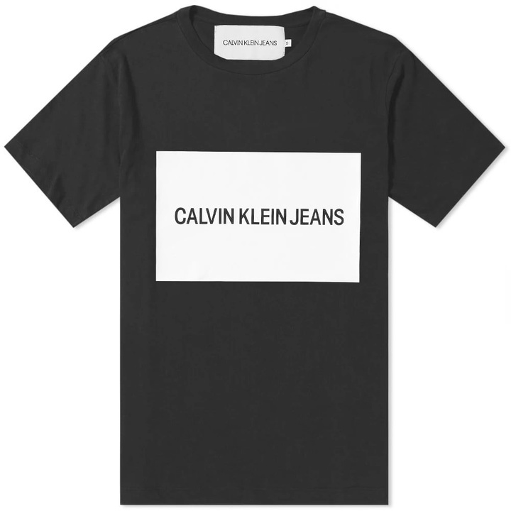 Photo: Calvin Klein Institutional Box Logo Tee Black