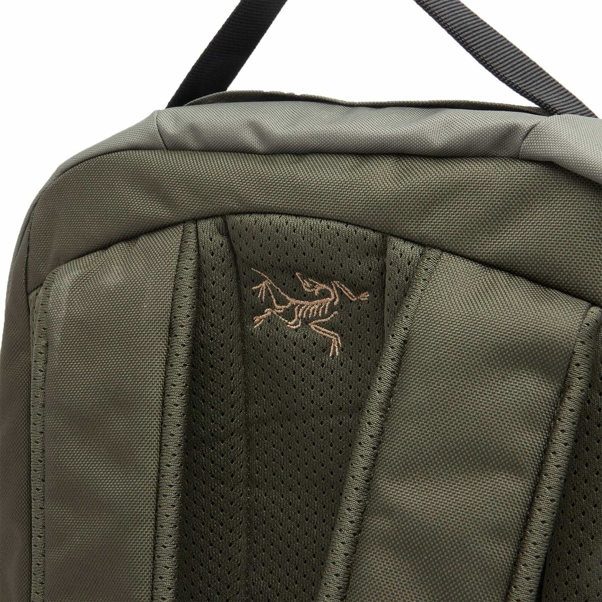Arc'teryx Men's Arcteryx Mantis 26 Backpack in Tatsu/Forage
