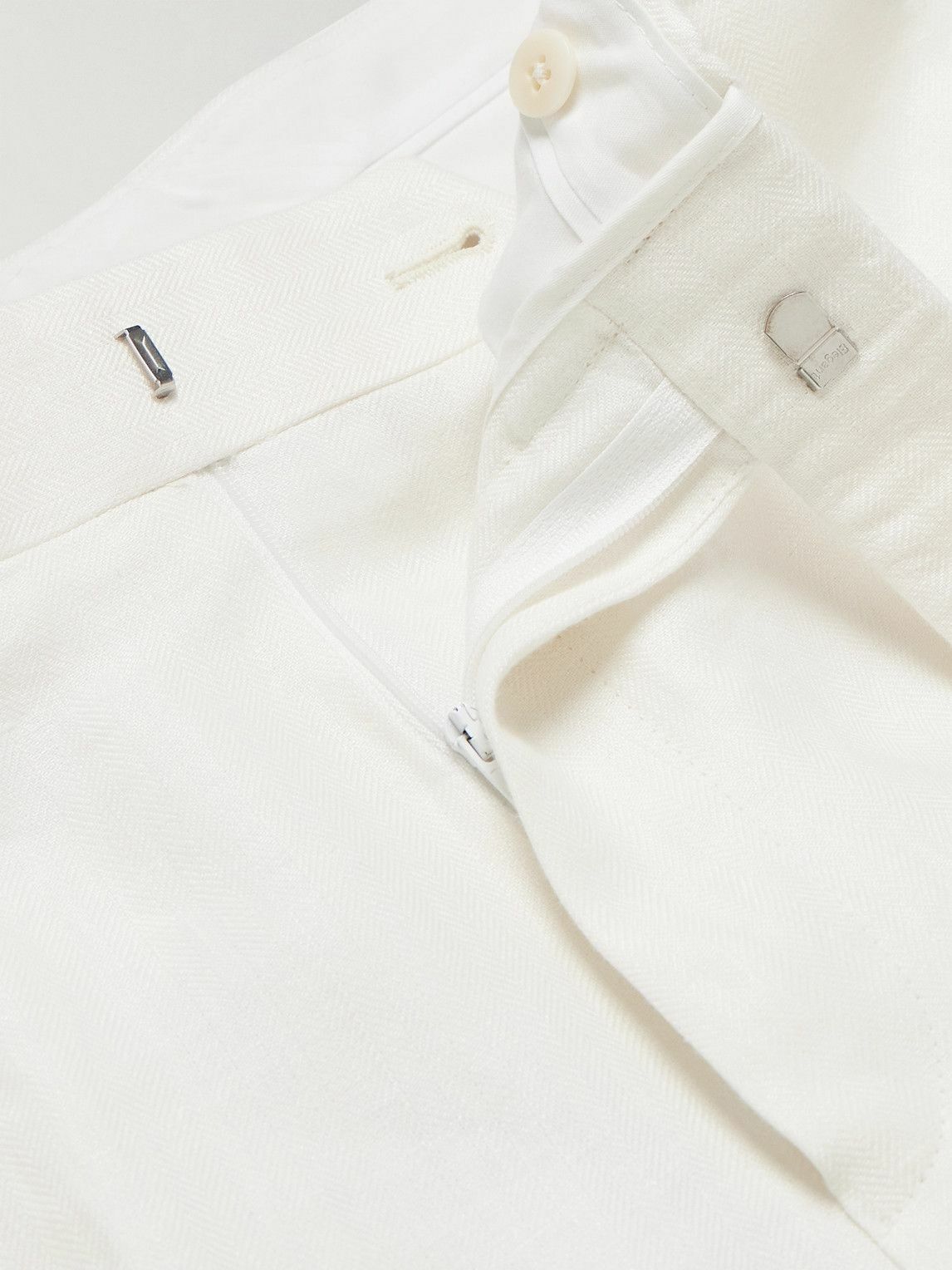 Kingsman - Tapered Pleated Herringbone Linen-Twill Suit Trousers - White