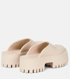 Gucci - GG rubber clogs