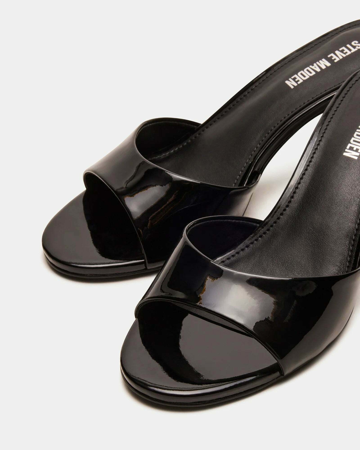 Steve Madden Kendrix Heels in Black