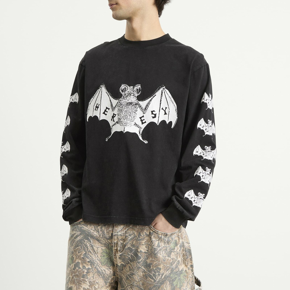 Heresy Men's Bats Long Sleeve T-Shirt in Black