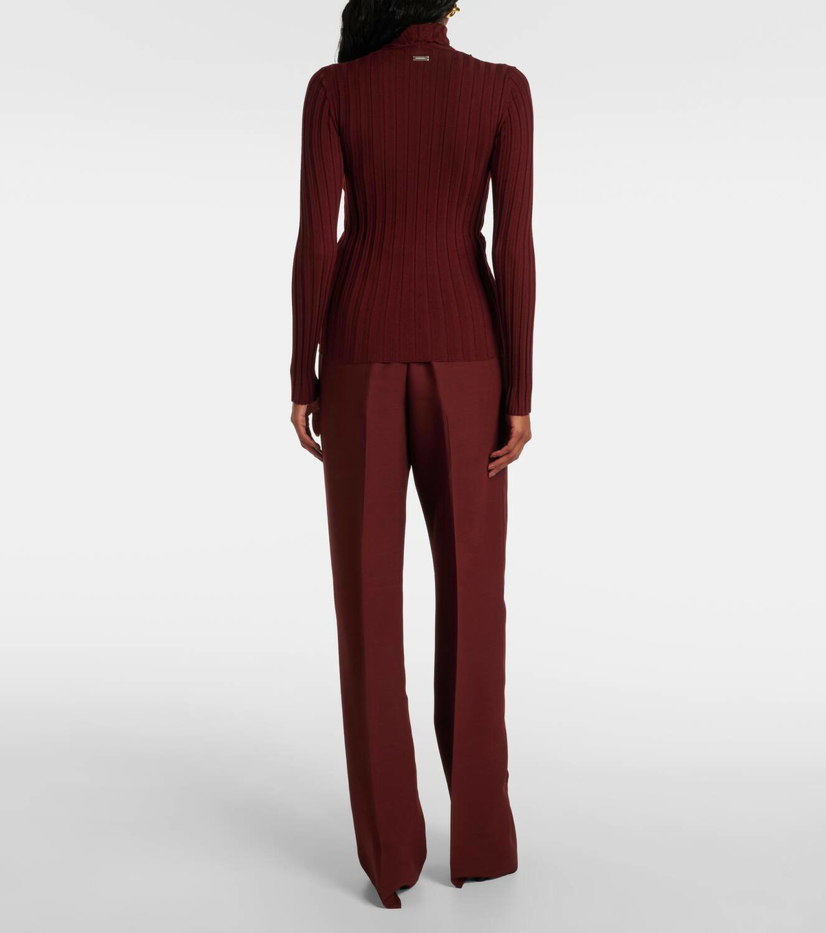 【送料&関税込】Ferragamo Button Detailed Knitted Sweater Ferragamo Button Detailed Knitted Sweater | italist, ALWAYS