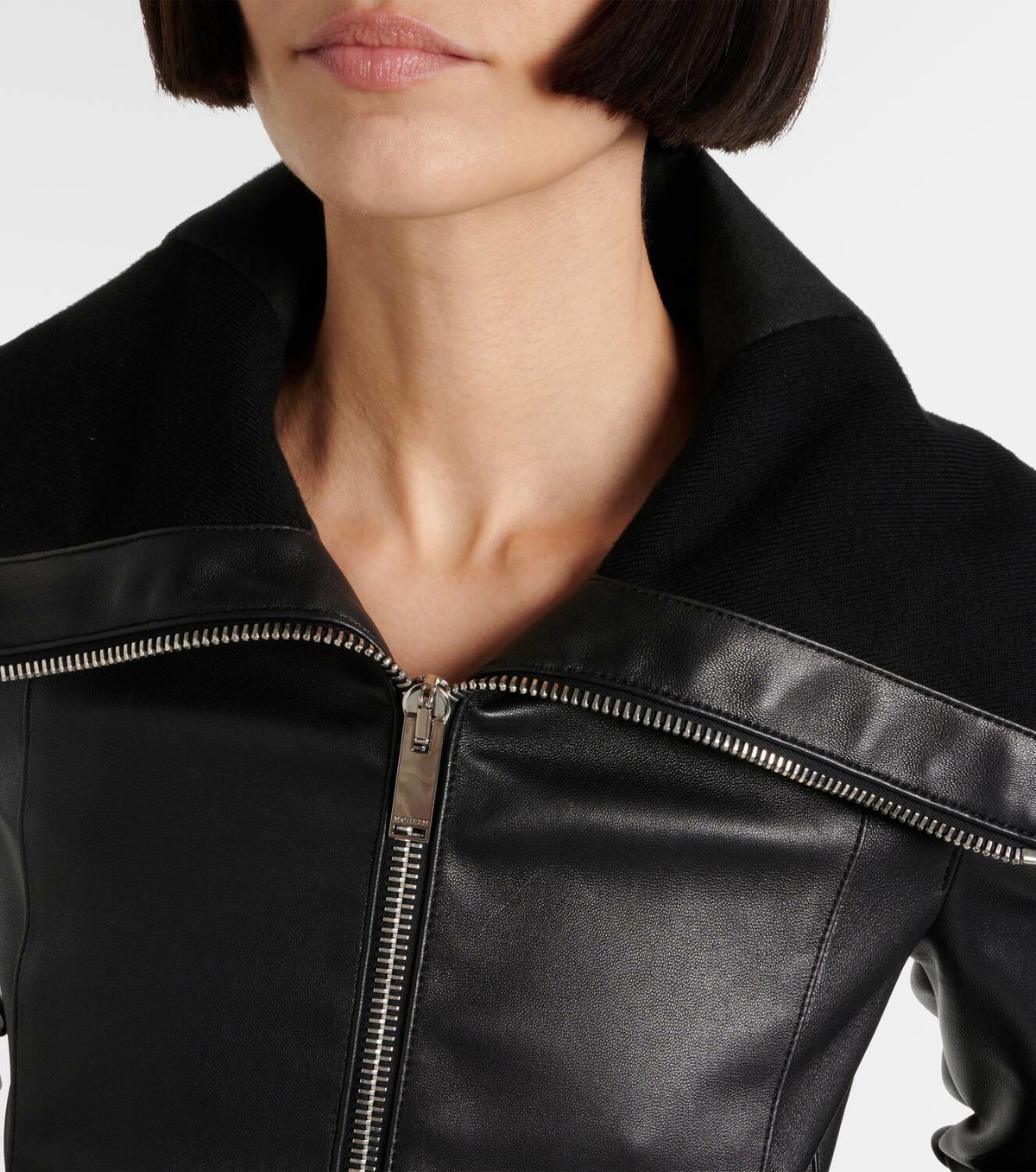 Alexander McQueen Cropped leather jacket