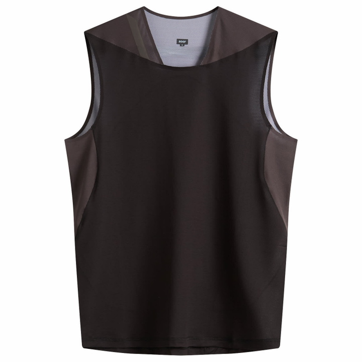 Photo: SOAR Men's Singlet in Black/Grey