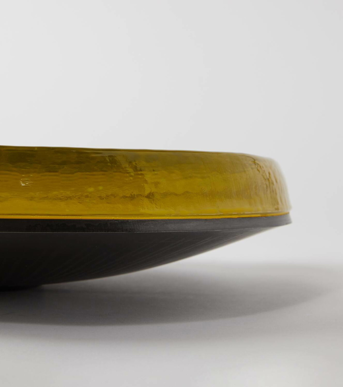 Michaël Verheyden Glainne metal bowl