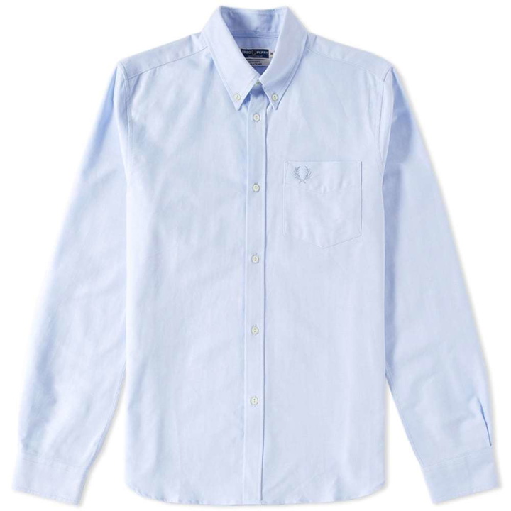 Photo: Fred Perry Reissues Heavy Oxford Shirt Blue