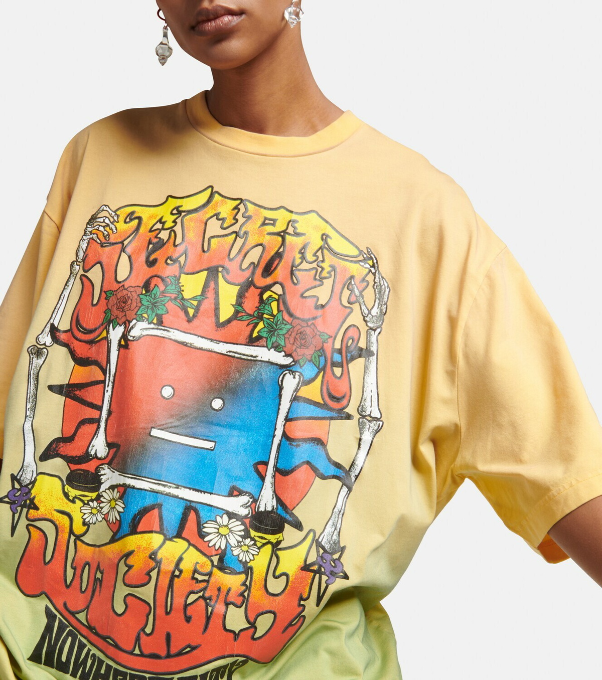 大人気ブランド！【Acne Studios】Face Logo T-shirts Acne Studios Crew-Neck Slogan Face T-Shirt | Liberty