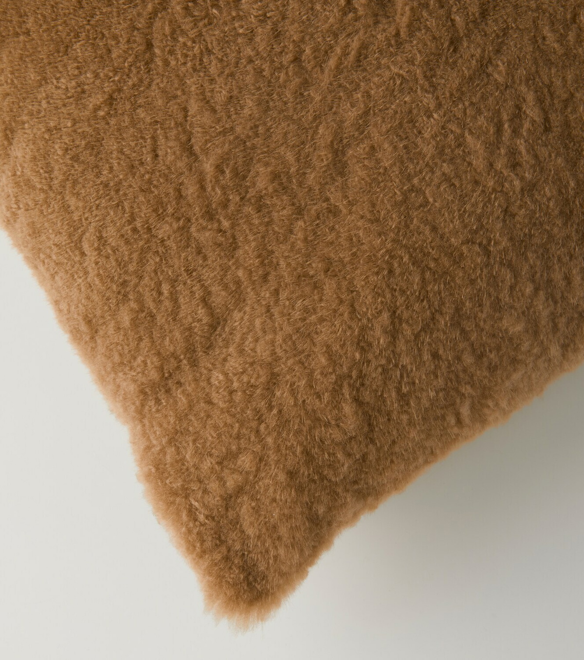 Brunello Cucinelli - Shearling and leather cushion