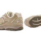 New Balance 204L Sneaker in Mushroom