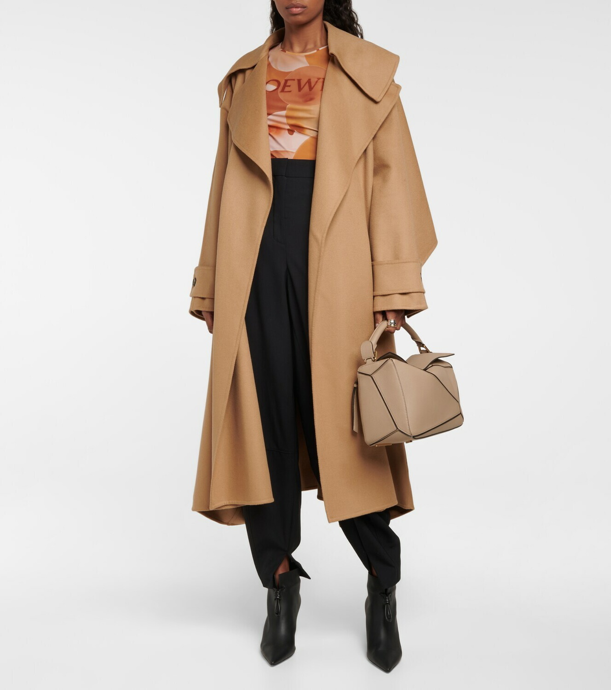 Loewe Belted wool and cashmere coat Loewe