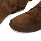 Drake's Men's Clifford Desert Boots in Brown Suede