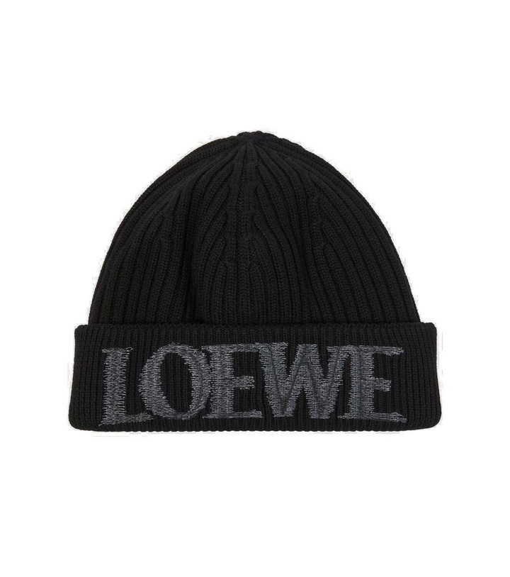 Photo: Loewe Logo wool beanie