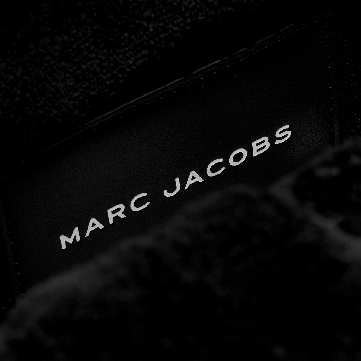 Marc Jacobs Women's The Medium Tote Terry in Black Marc Jacobs