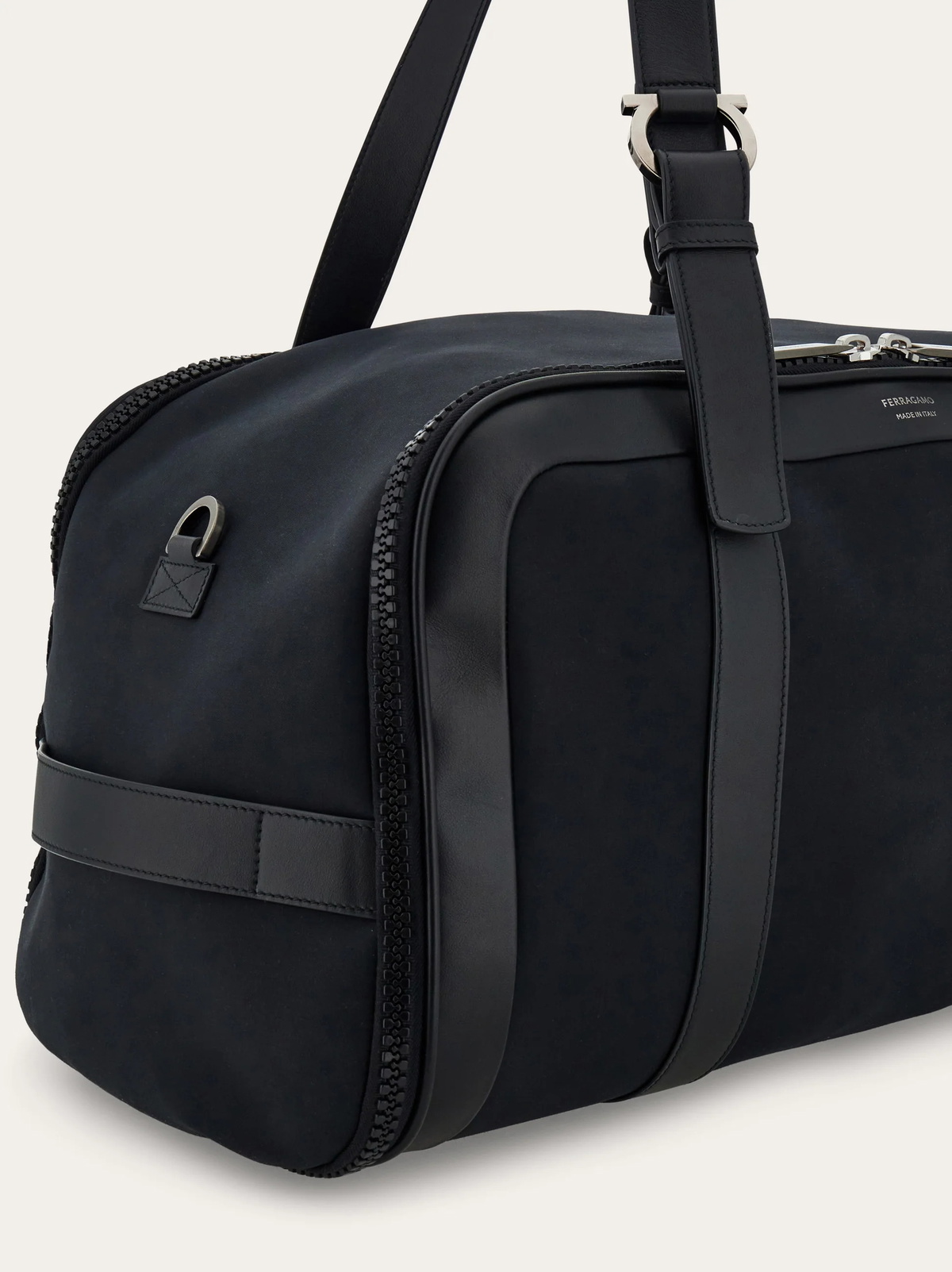 Ferragamo Mens Foldable weekend bag in Black