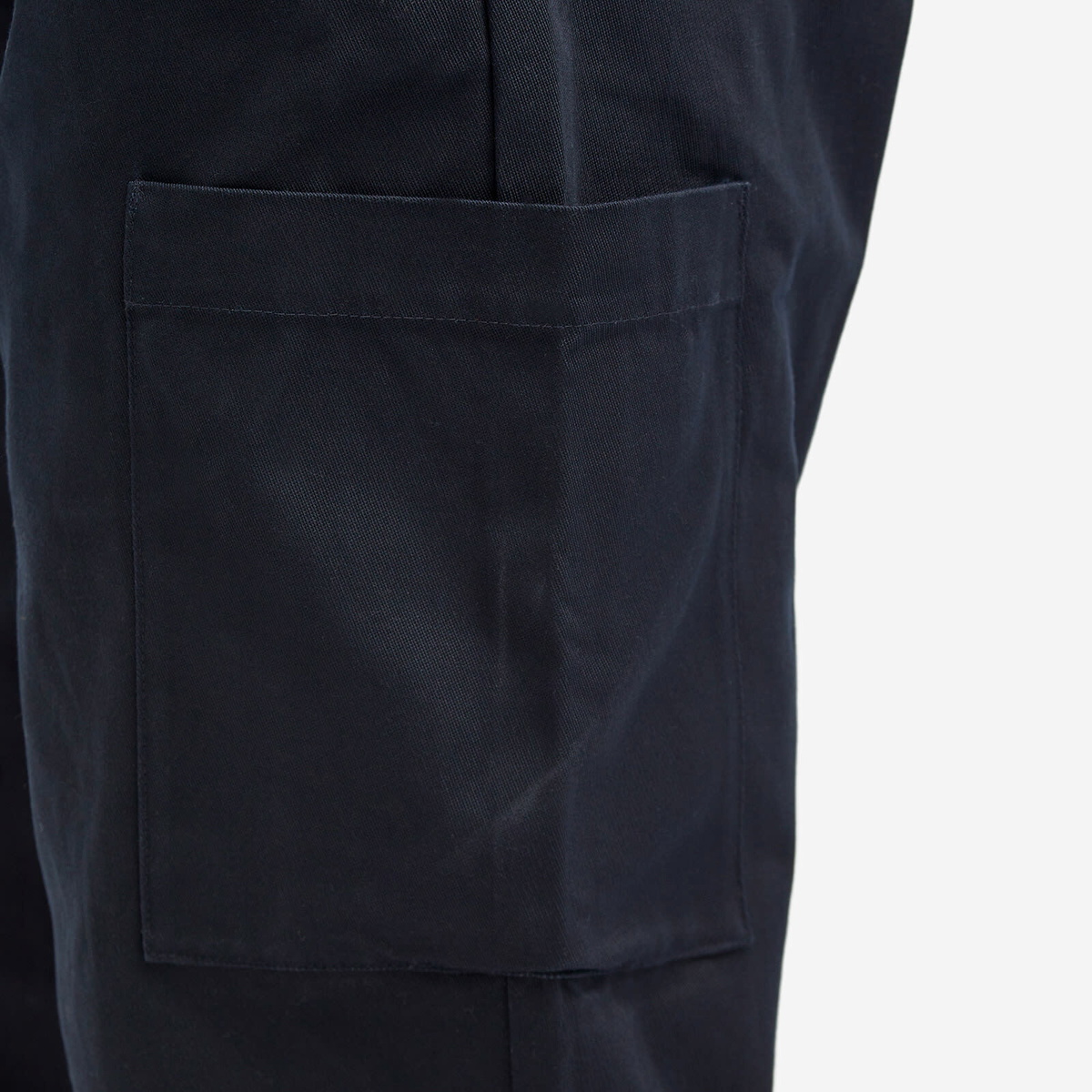 Café Mountain Men's Rambler Cargo Pants in Deep Navy