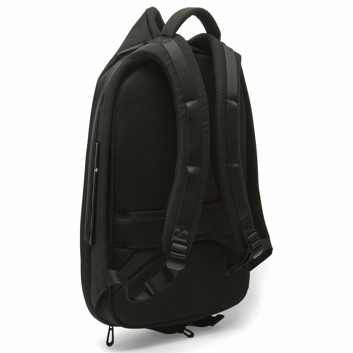 Cote&Ciel Isar M Round Carbon Backpack in Black 