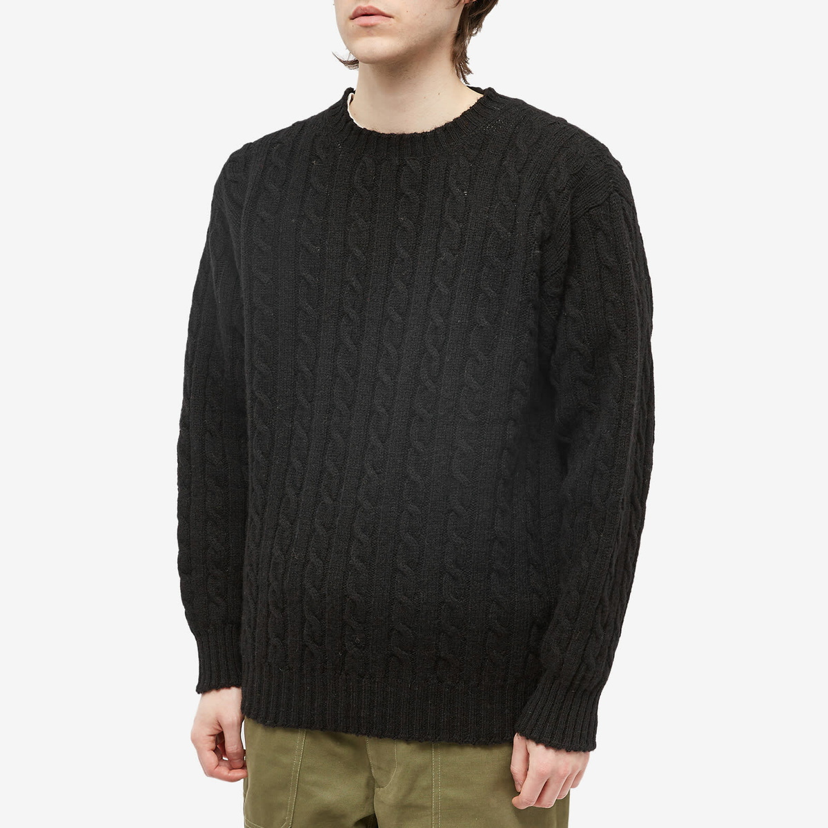 Jamieson's of Shetland Men's Cable Crew Knit in Black