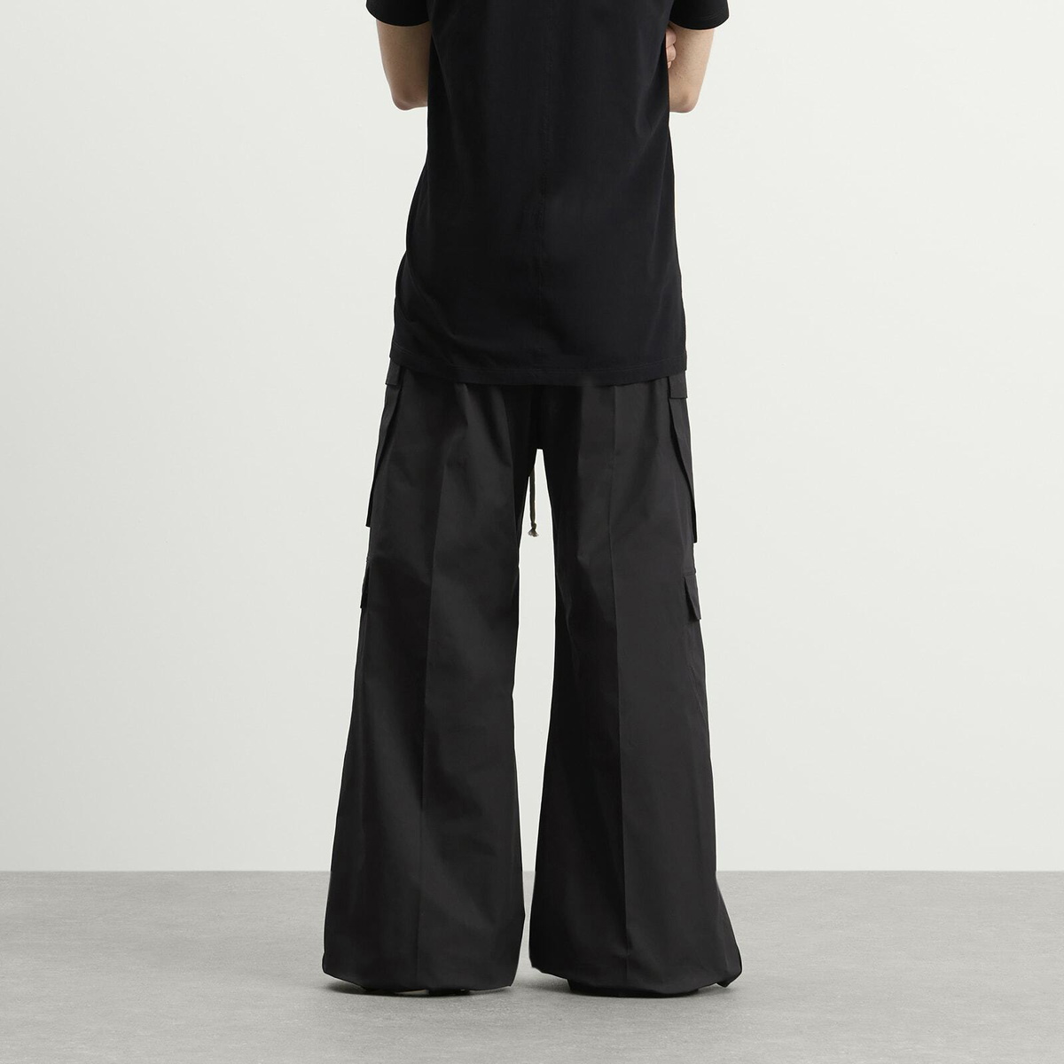 Rick Owens Men's Cargobelas in Black