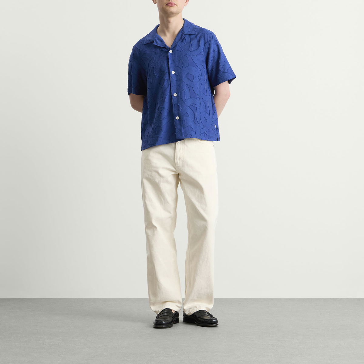Wax London Men's Curzon Jacquard Vacation Shirt in Blue